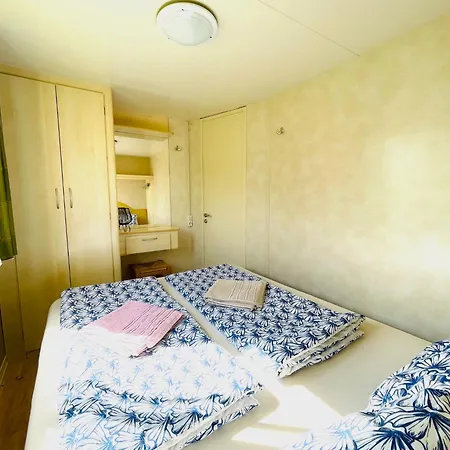Holiday home Mobilheim Vyrovice