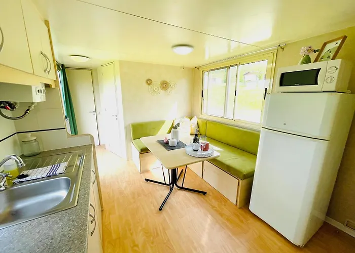 Mobilheim - Vyrovicka Prehrada Feriehus Vyrovice